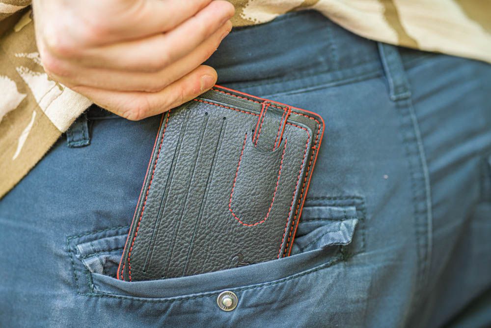 PORTOFEL RED LINE PERSONALIZAT